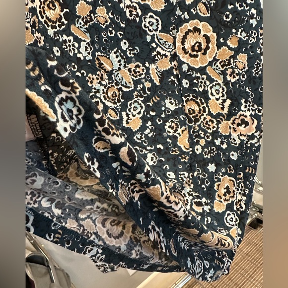 Super Soft Long Sleeve Top - Picture 3 of 4